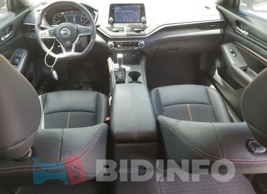 1N4BL4CV9NN360107 Photo# 8