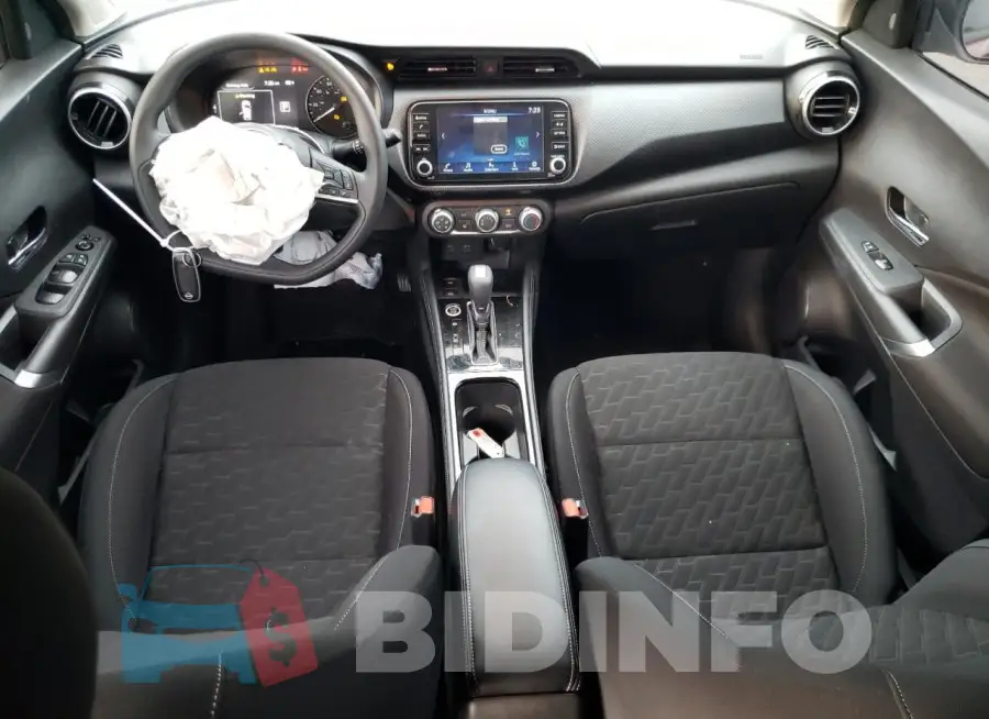3N1CP5CV3PL541623 Photo# 8