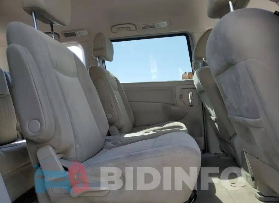 JN8AE2KP9F9121033 Photo# 11