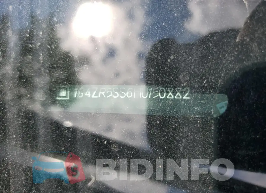 1G4ZR5SS6HU150882 Photo# 12