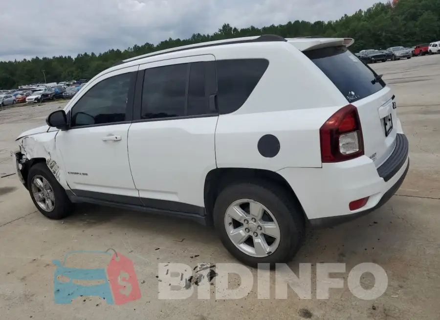 1C4NJCBAXFD131254 Photo# 2