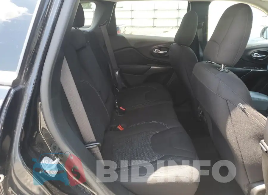 1C4PJLCB8LD511592 Photo# 11