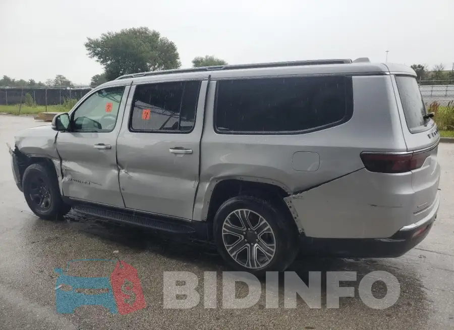 1C4SJSBP9PS542515 Photo# 2