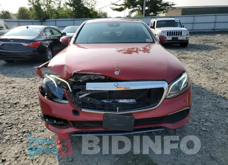 WDDZF4KB5HA174086 Photo# 5