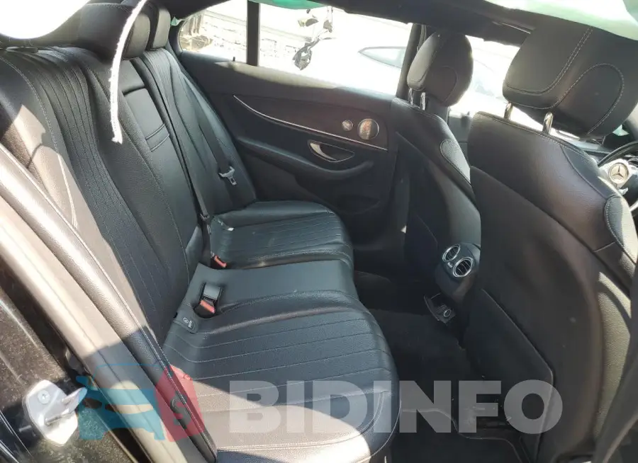WDDZF4KB8HA051141 Photo# 10
