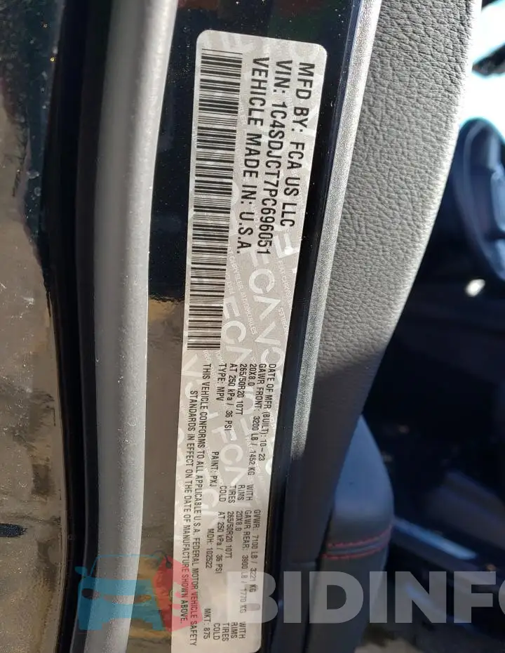 1C4SDJCT7PC696051 Photo# 12
