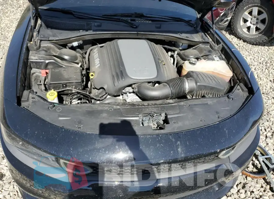 2C3CDXCT2MH568935 Photo# 11