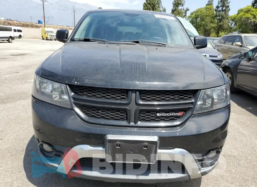 3C4PDCGG8FT557483 Photo# 5