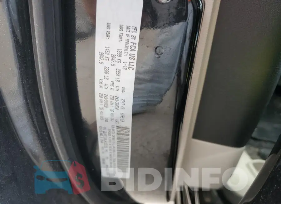 2C4RC1GG8JR195196 Photo# 12