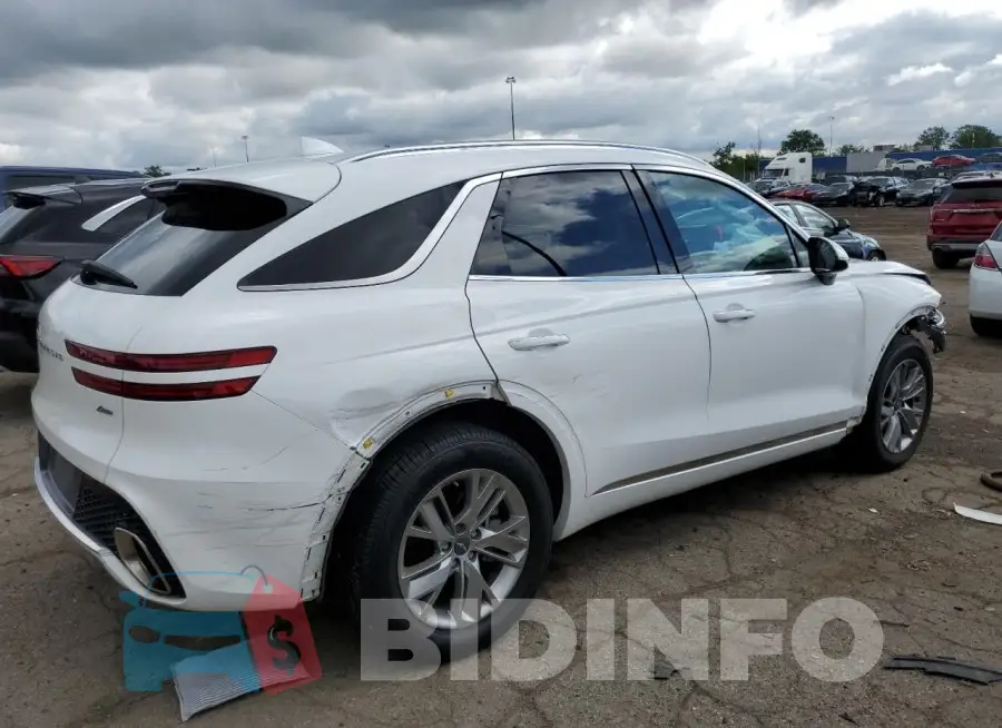 KMUMADTB2PU113404 Photo# 3