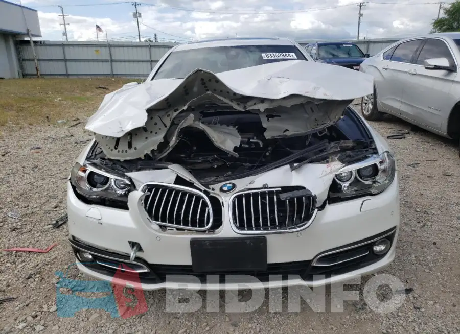 WBA5A7C55FG143154 Photo# 5