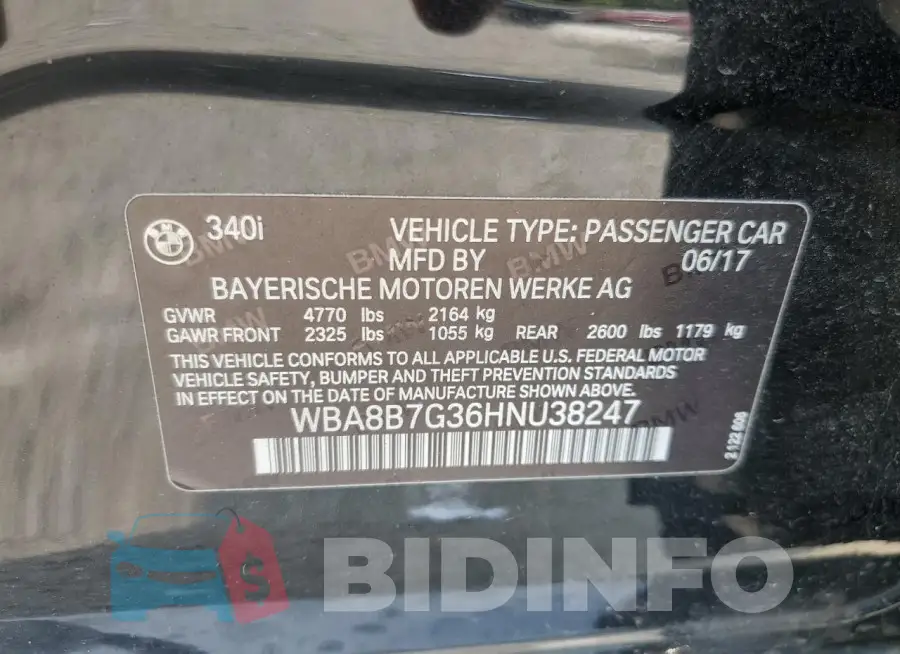 WBA8B7G36HNU38247 Photo# 12