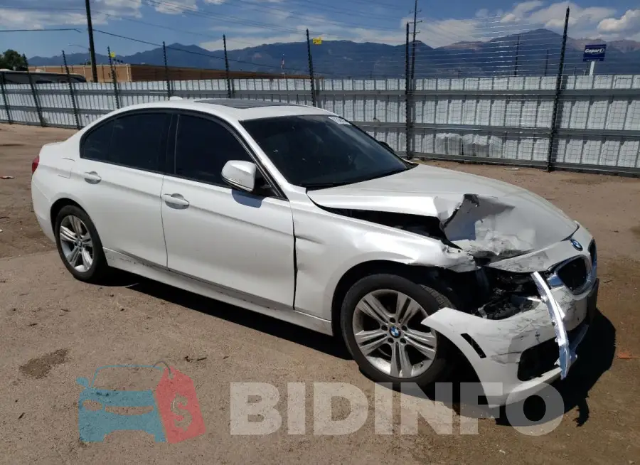 WBA8E3G58GNT77810 Photo# 4