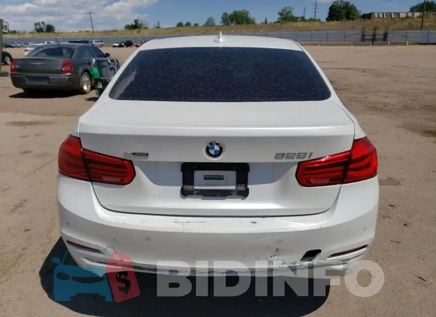 WBA8E3G58GNT77810 Photo# 6