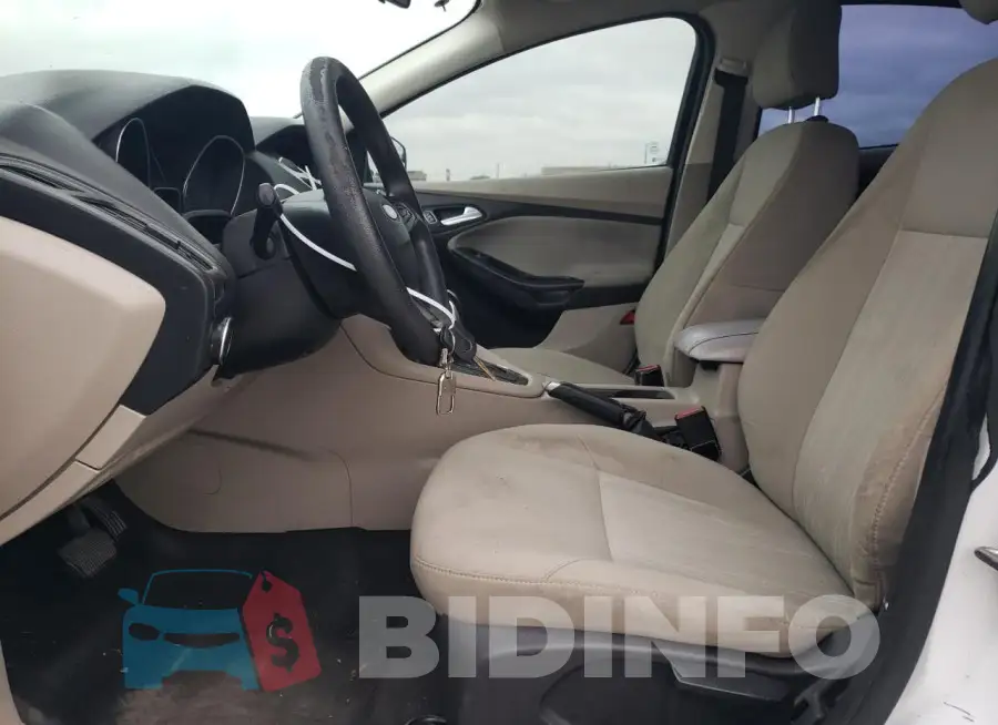 1FADP3F27GL204008 Photo# 7