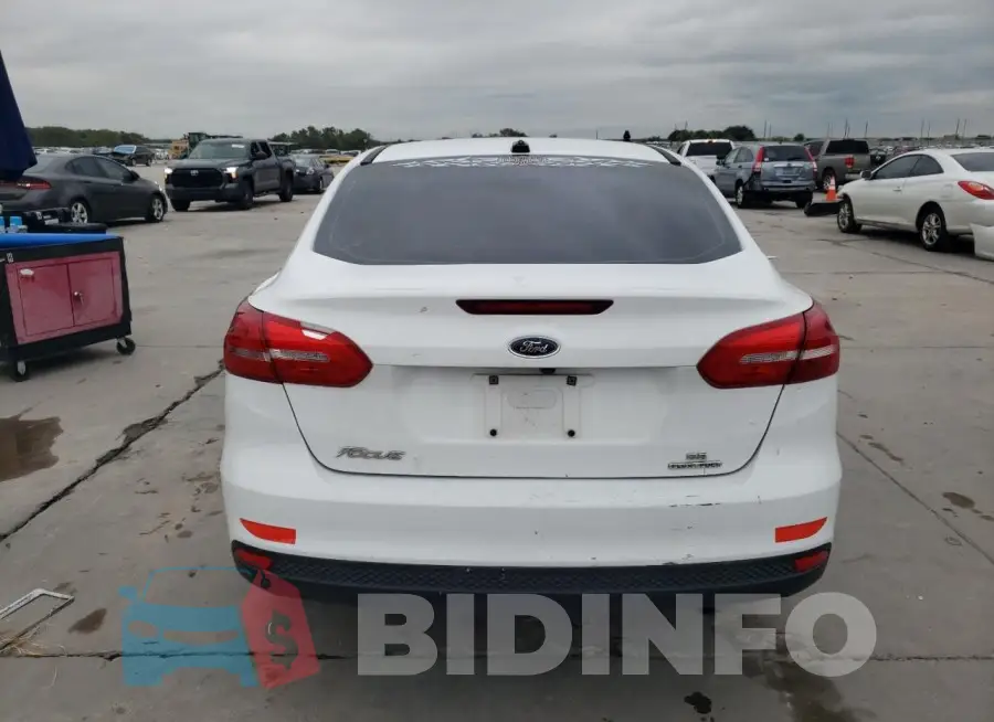1FADP3F27GL204008 Photo# 6