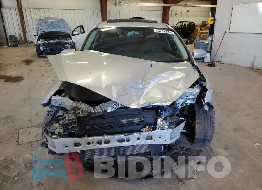 1FADP3K24GL215814 Photo# 5