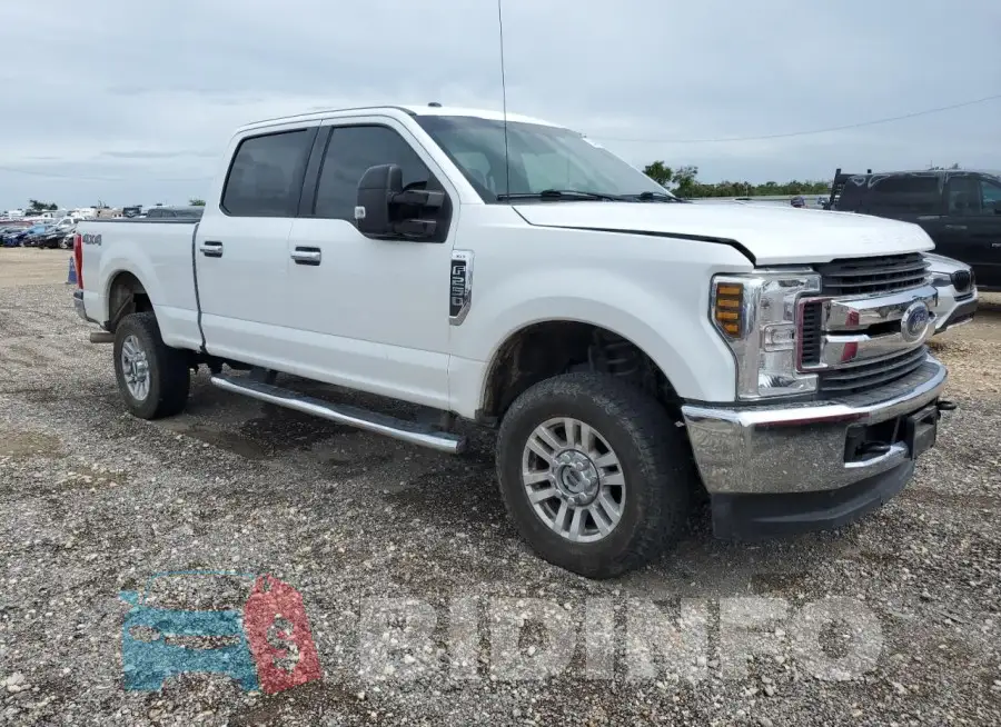 1FT7W2B60JEB72494 Photo# 4
