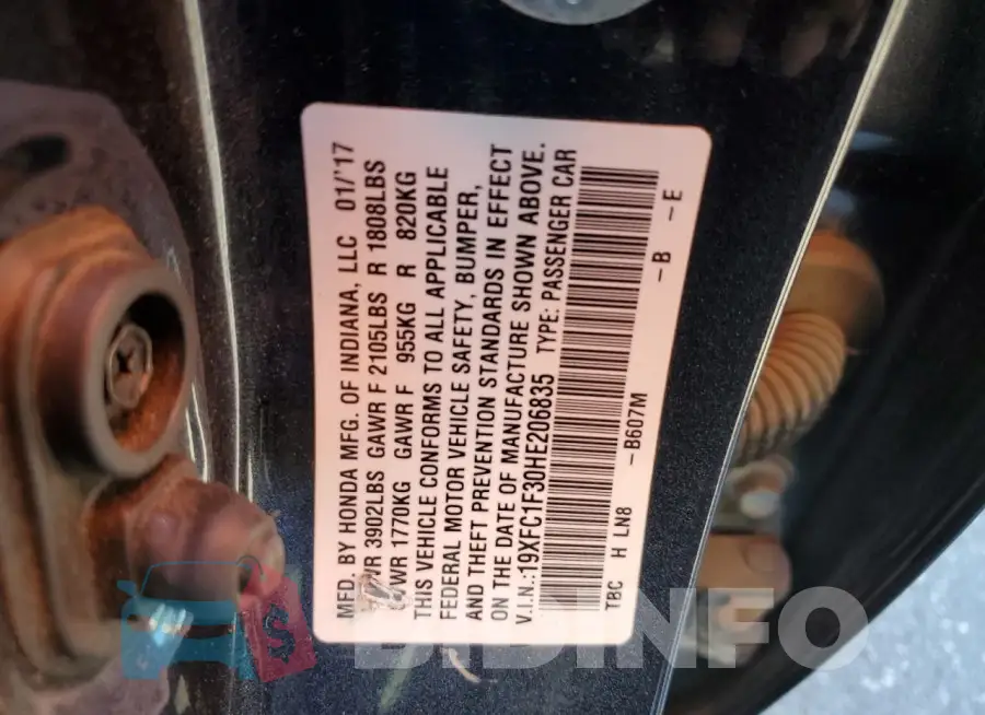 19XFC1F30HE206835 Photo# 12