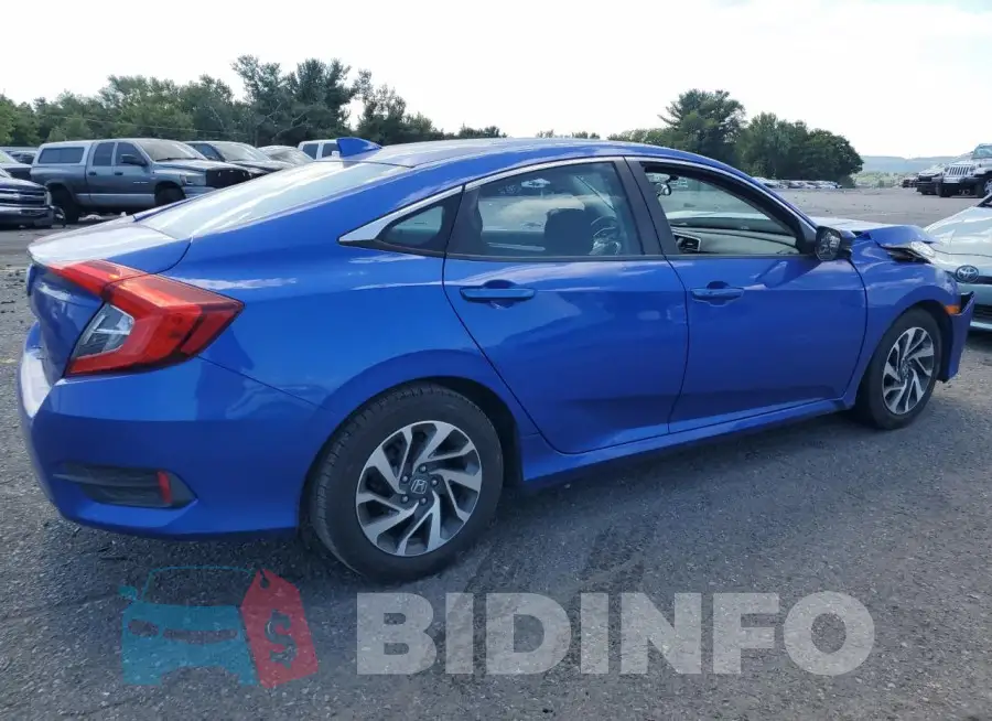 19XFC2F77HE202144 Photo# 3