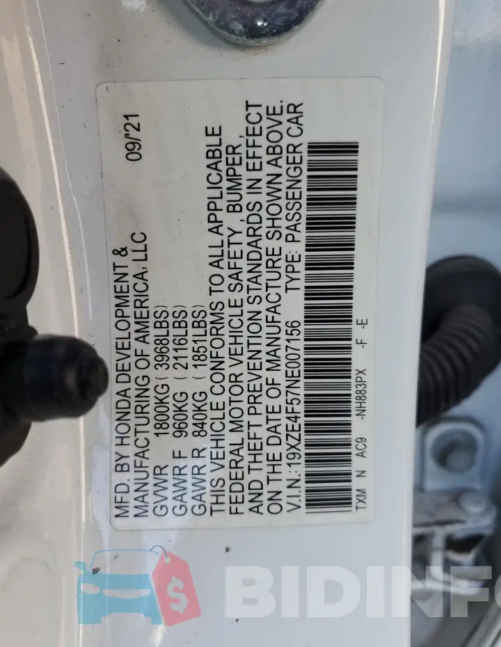 19XZE4F57NE007156 Photo# 12