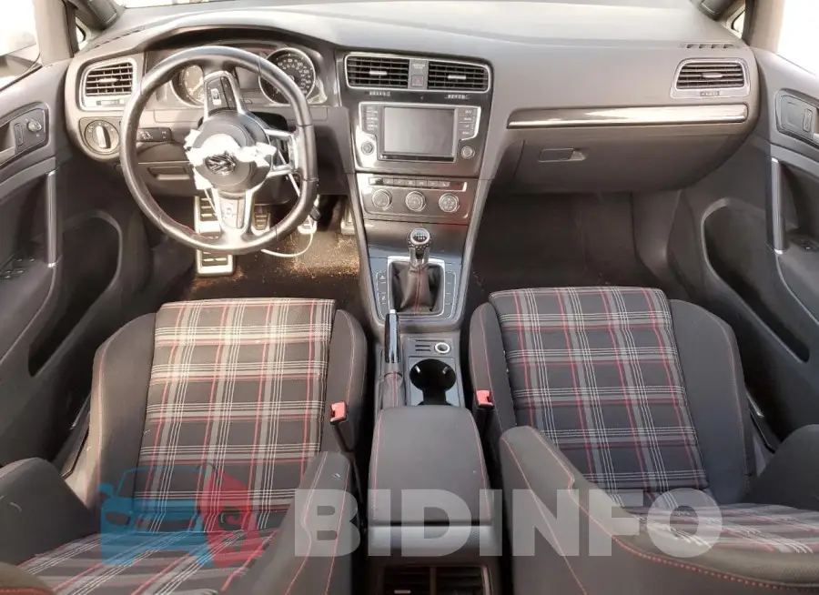 3VW5T7AU9HM013911 Photo# 8