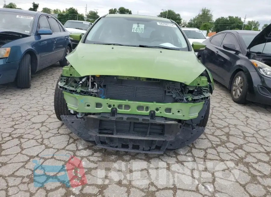 1FADP3N23JL325868 Photo# 5