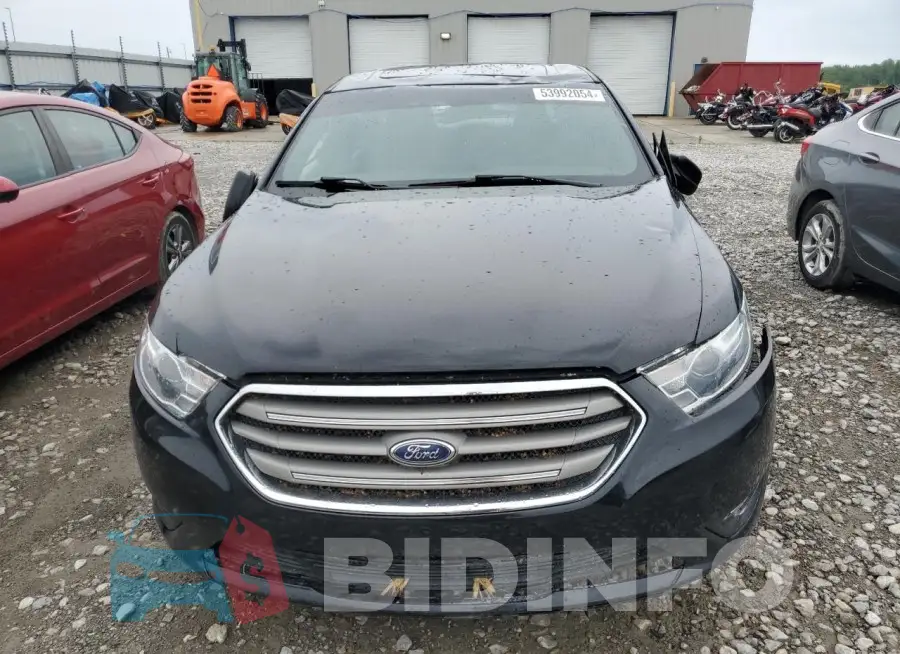 1FAHP2E89KG102681 Photo# 5