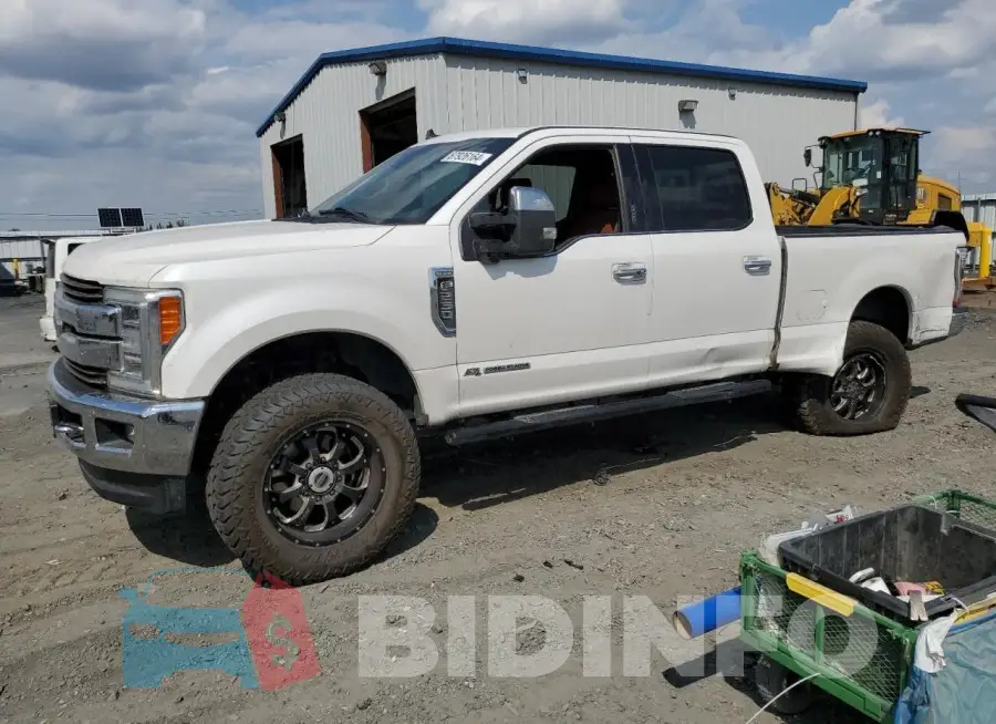 1FT7W2BT8KED65631 Photo# 1