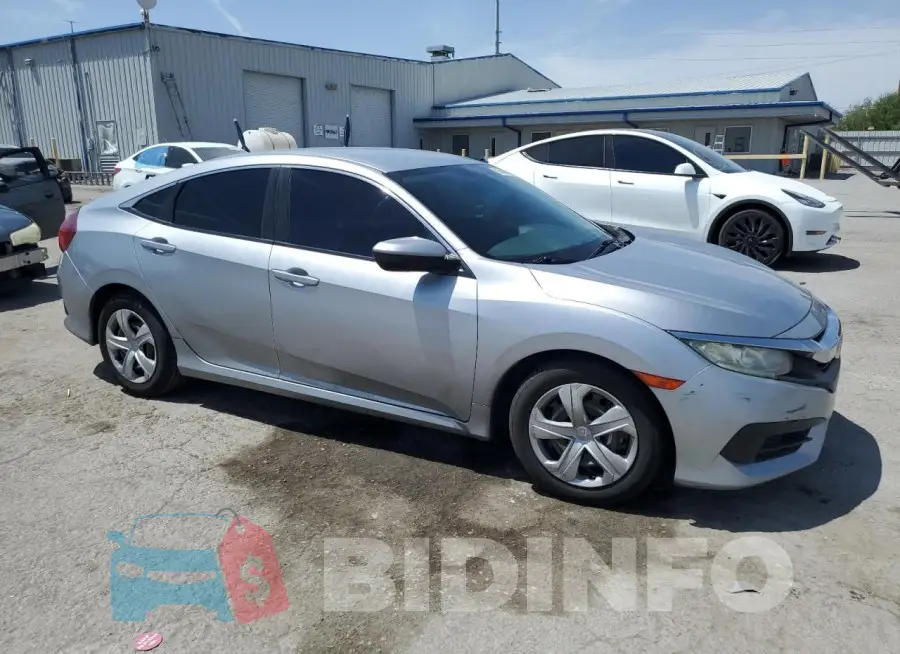 19XFC2F51GE009484 Photo# 4