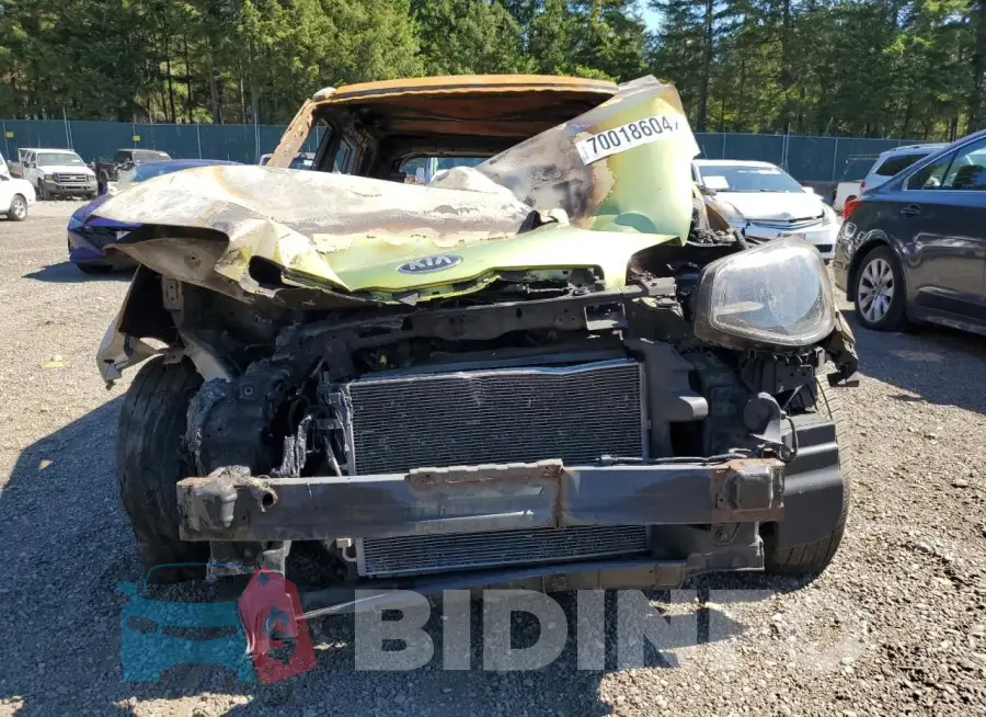 KNDJN2A22F7799877 Photo# 5