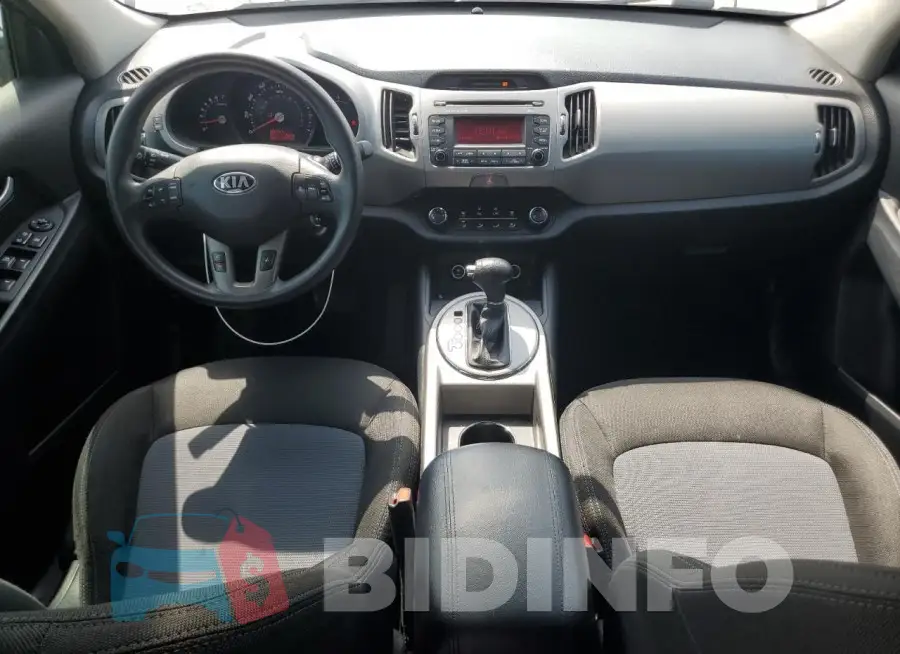 KNDPB3AC7G7846596 Photo# 8