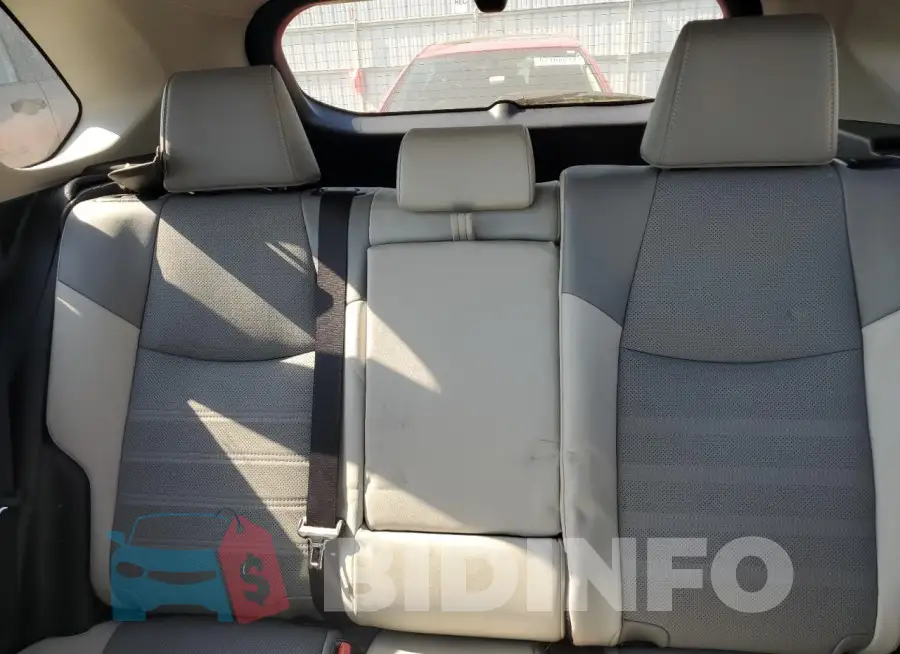 4T3D6RFV1NU081083 Photo# 10
