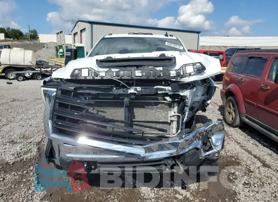 1GT49SEY2RF143785 Photo# 5