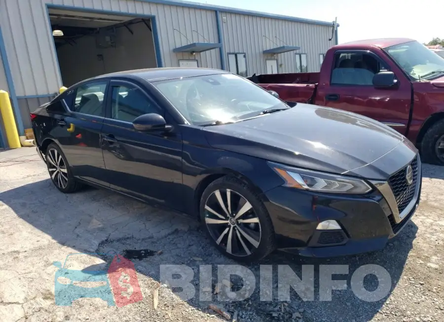 1N4BL4CV6MN340699 Photo# 4