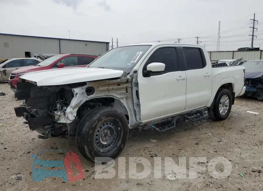 1N6ED1EK9PN610354 Photo# 1