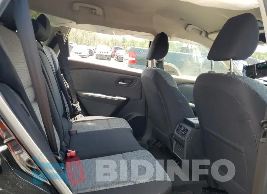 JN8BT3BA7PW435357 Photo# 11