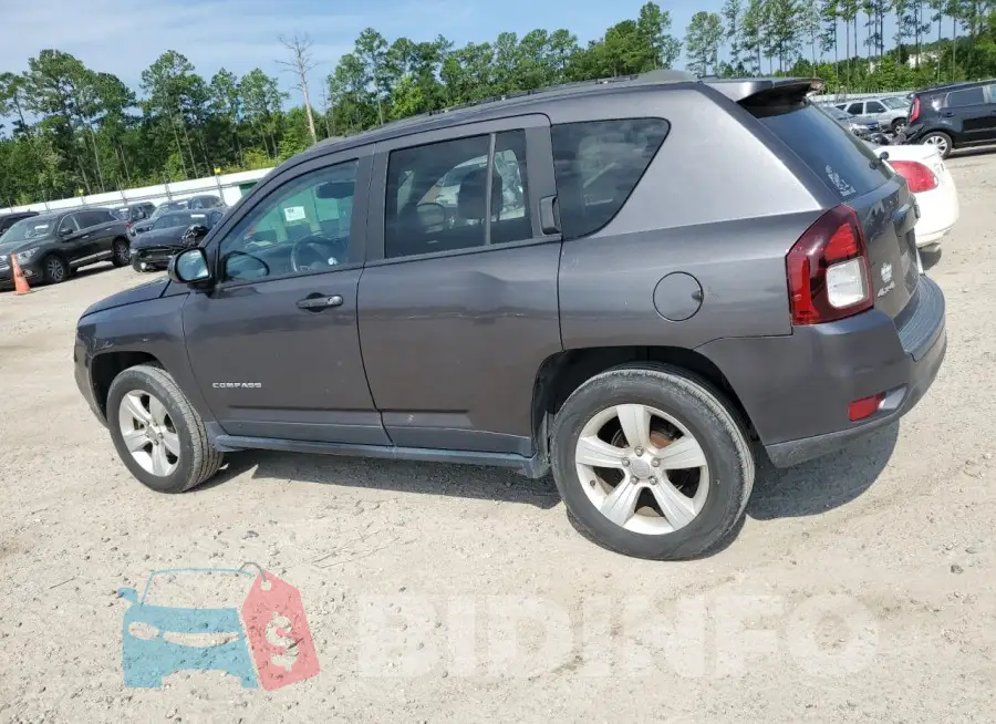 1C4NJDEB9HD204692 Photo# 2
