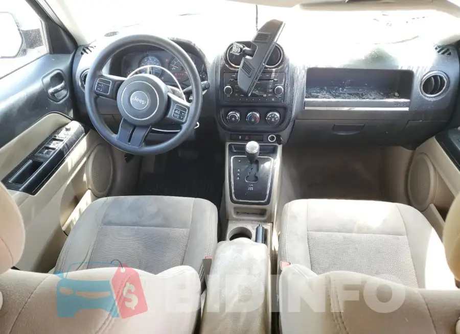 1C4NJRBB2GD777952 Photo# 8