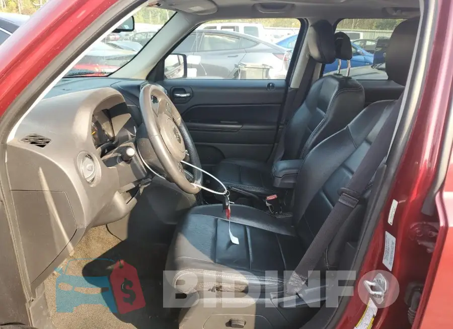 1C4NJRFB7FD117737 Photo# 7