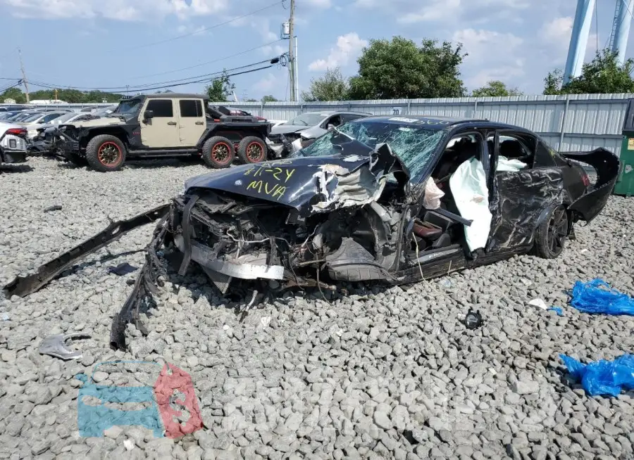 WDDHF7GB7FB149364 Photo# 1