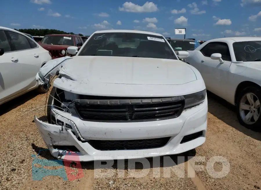 2C3CDXBGXKH643883 Photo# 5