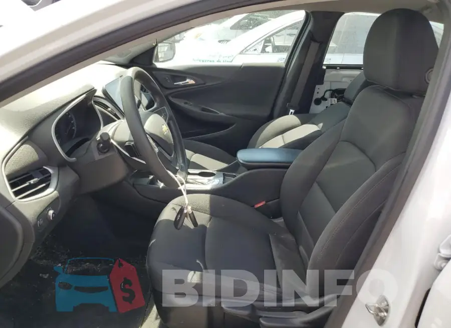 1G1ZB5ST4NF205517 Photo# 7