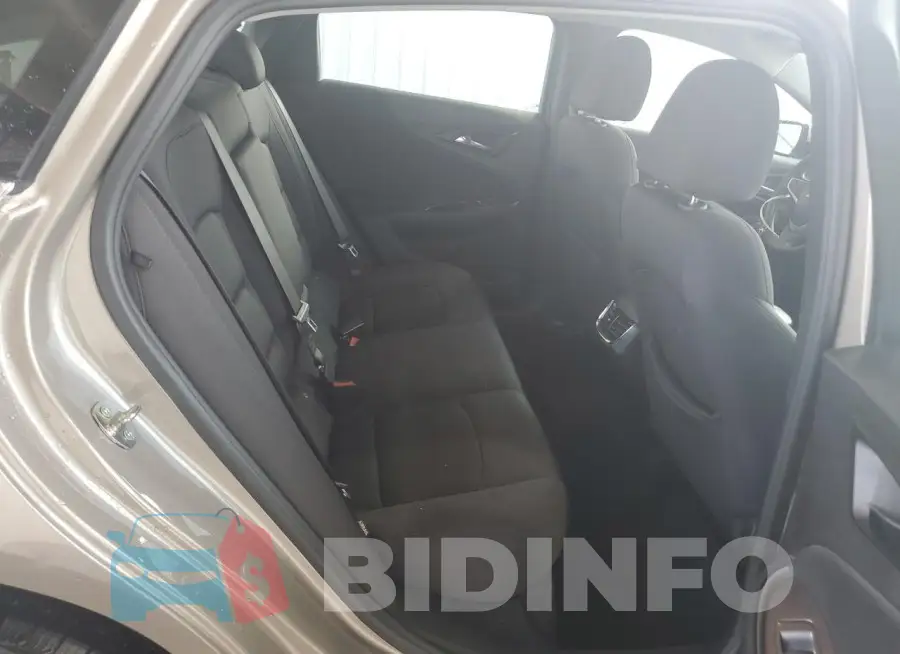 1G1ZD5ST5NF193193 Photo# 10
