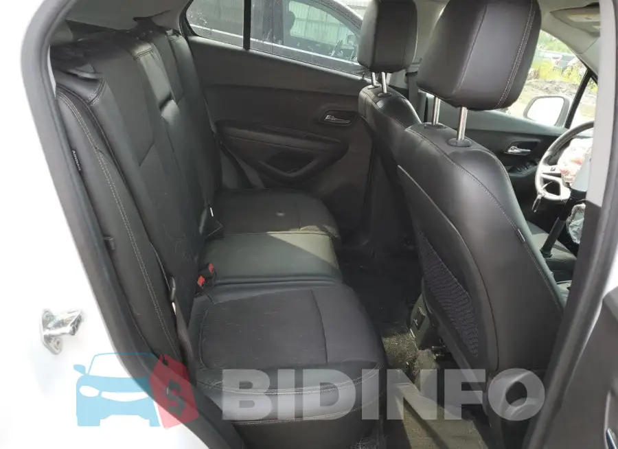 KL7CJLSB0JB657815 Photo# 10