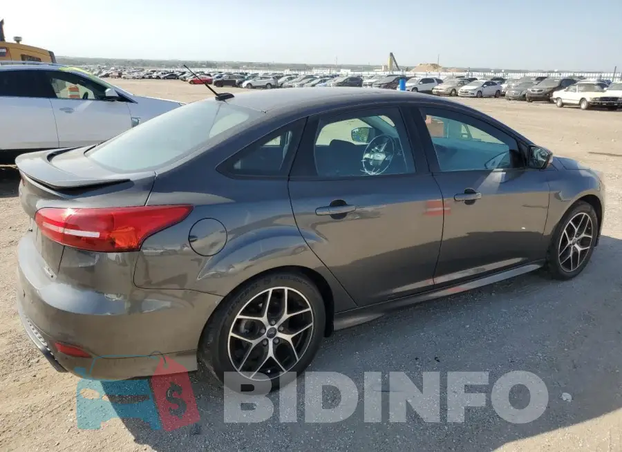 1FADP3F24FL300029 Photo# 3