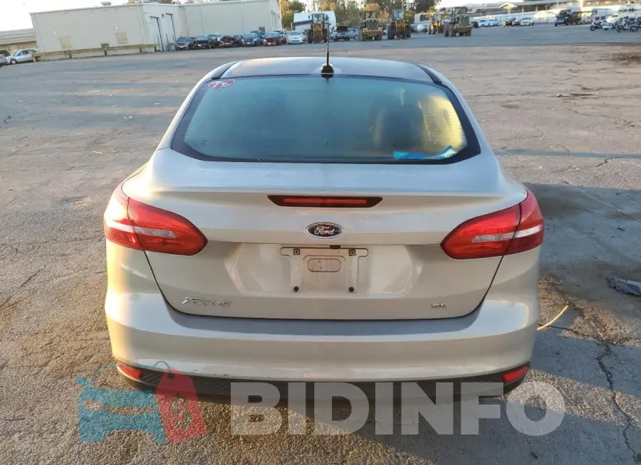 1FADP3F26GL246895 Photo# 6