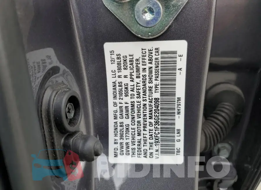 19XFC1F36GE204098 Photo# 12