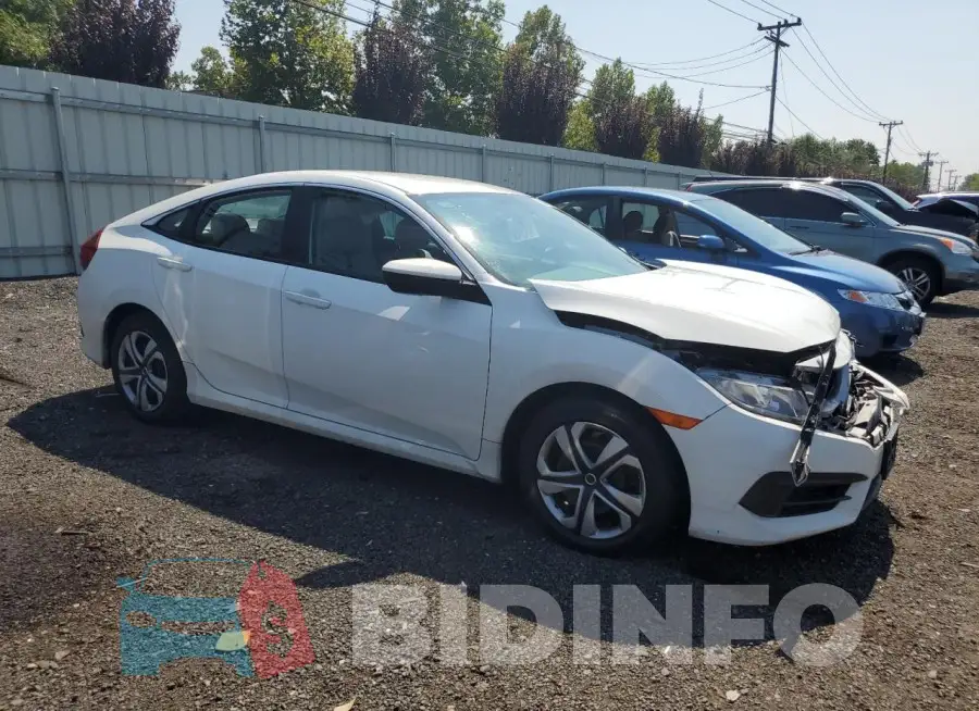 19XFC2F53HE219215 Photo# 4