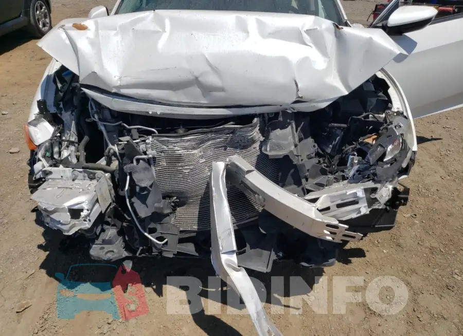 19XFC2F77HE203262 Photo# 11